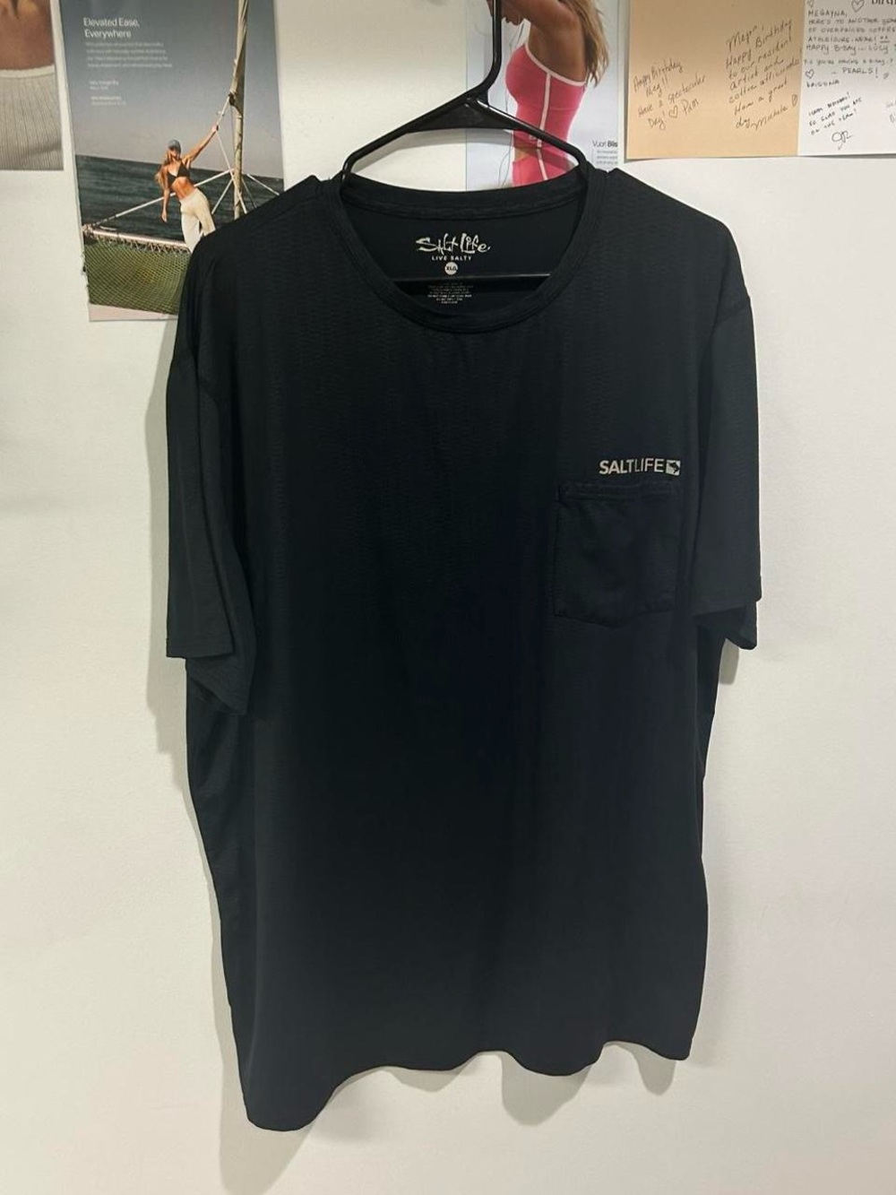 Salt Life Men's Black Pocket Tee
